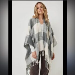 (3) NWT  scarf shawl